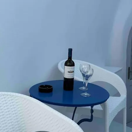 Nostos Cave House With Jacuzzi דירה *