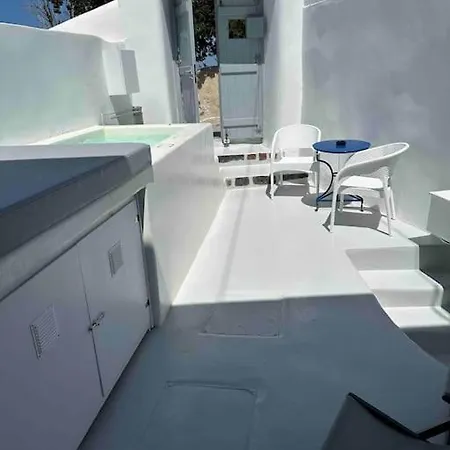Appartement Nostos Cave House With Jacuzzi *
